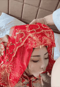 土豪婚前夜享用高级外围女神，穿婚纱激情伺候高潮迭起